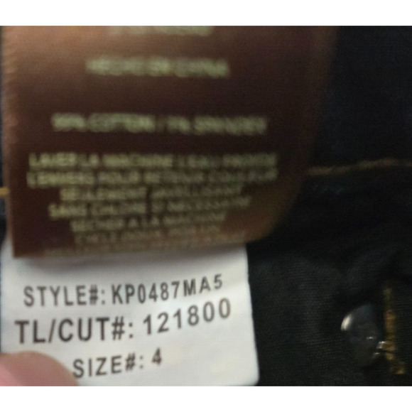 Kut From The Kloth Capri Women's 4 Blue Dark Wash Catherine Ankle Straight Leg - Picture 8 of 16